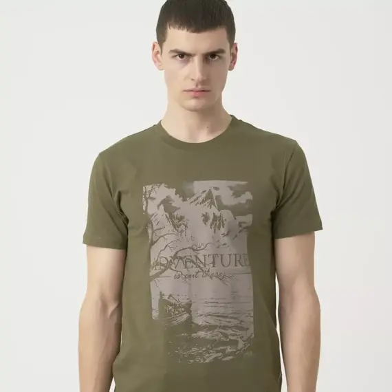 Футболка Helikon-Tex T-Shirt (Adventure Is Out There)